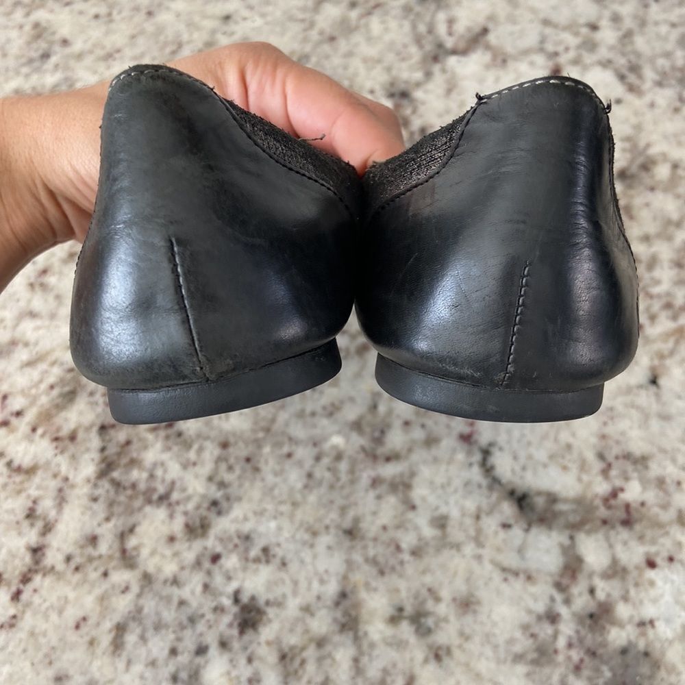 NWT Born Black/Silver Metallic Ballet Flats Shoes Size 9W - Picture 5 of 8